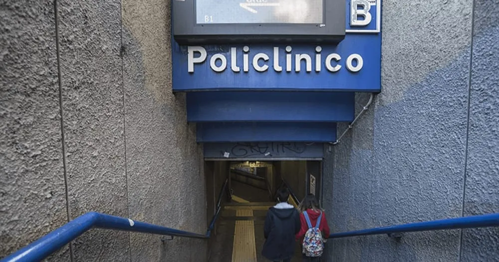 L'uscita della metro B Policlinico
